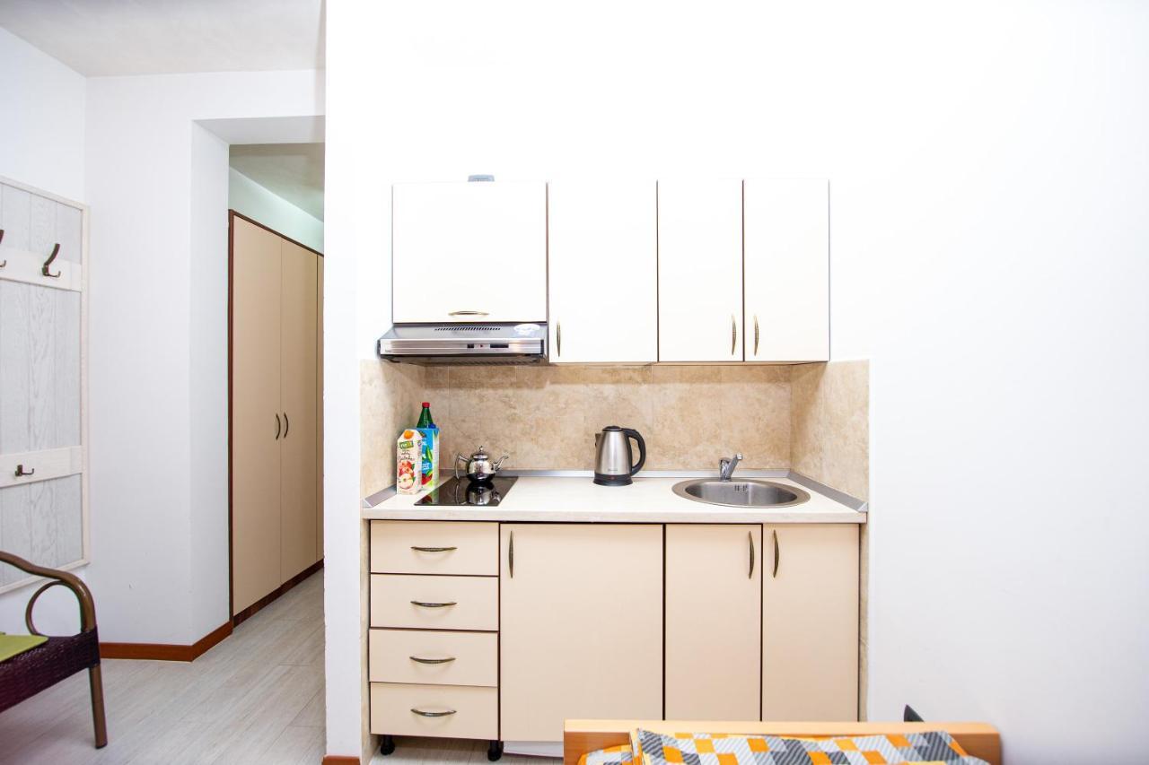 Apartment Studio Premier Rafailovici Exterior photo